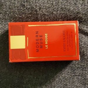NIB Le Rouge Modern Muse Estee Lauder perfume 1oz